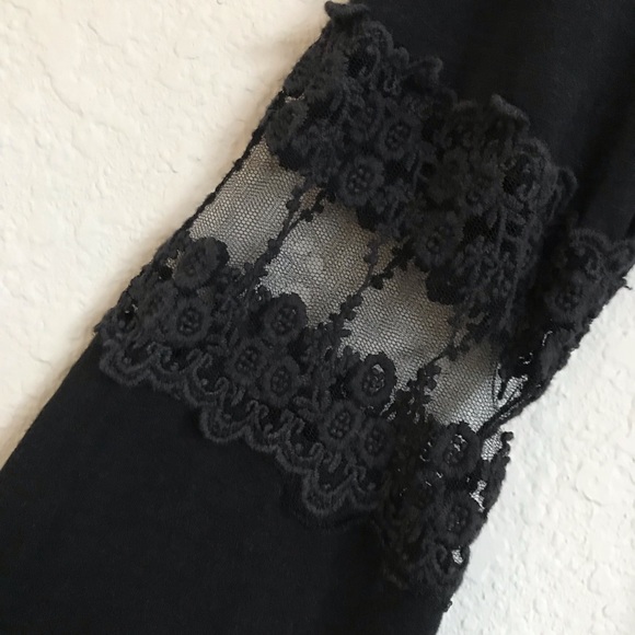 Elegant Off The Shoulder Top With Lace - Picture 6 of 7